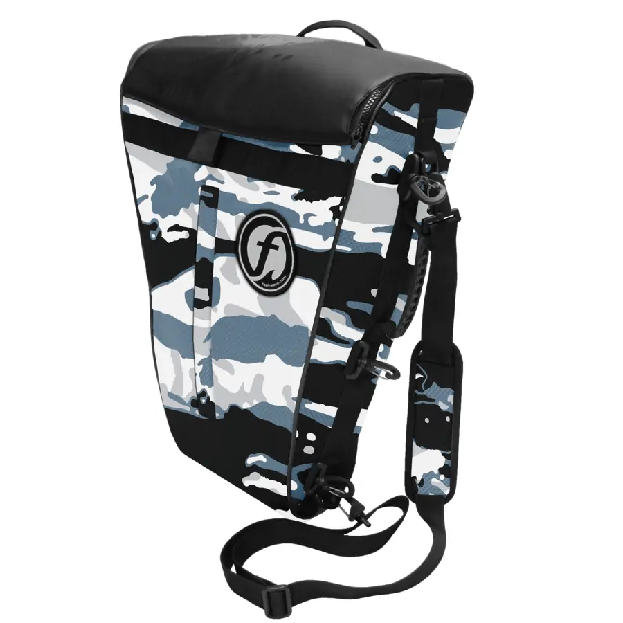 Camo Fish Bag Large - Image 6